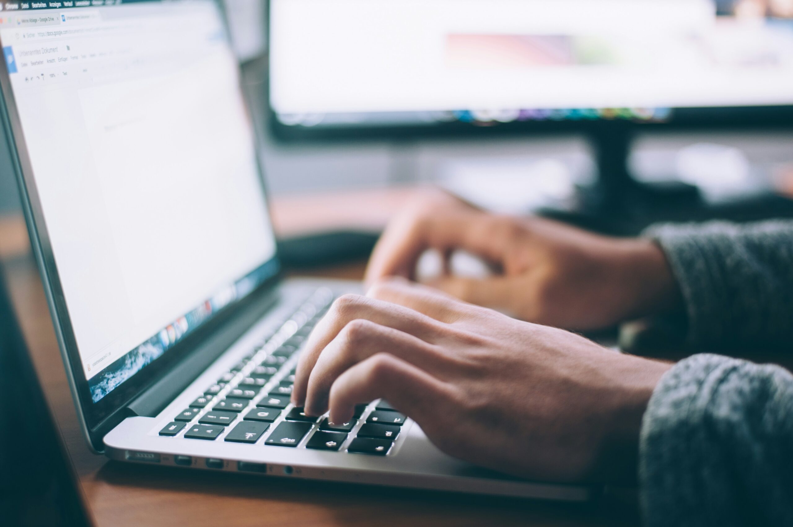 7 free AI productivity tools 2025